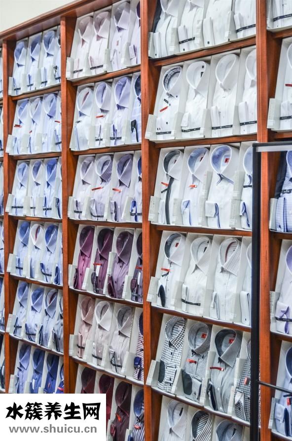 衣服綁帶怎么綁