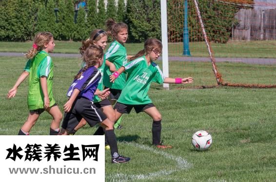 打籃球腳起泡怎么辦