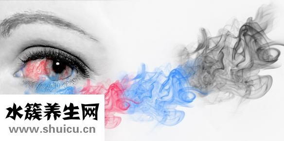 上眼皮青紫怎么回事