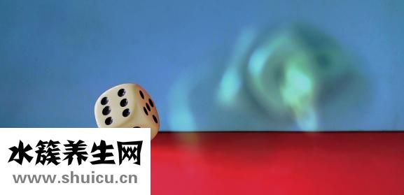 單眼皮眼皮厚怎么辦