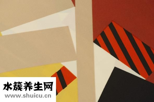 乳暈顏色深怎么改善