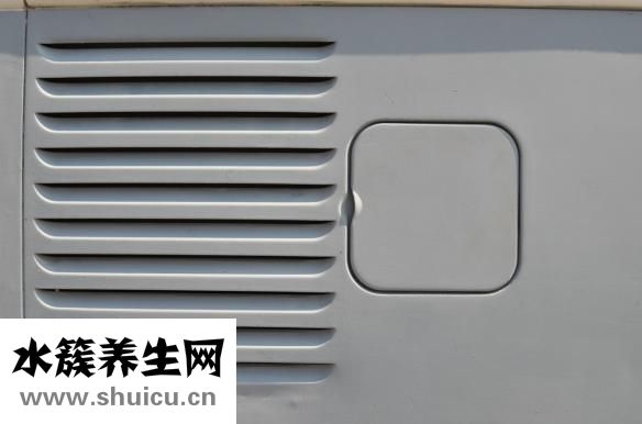 廚房墻上怎么裝隔板