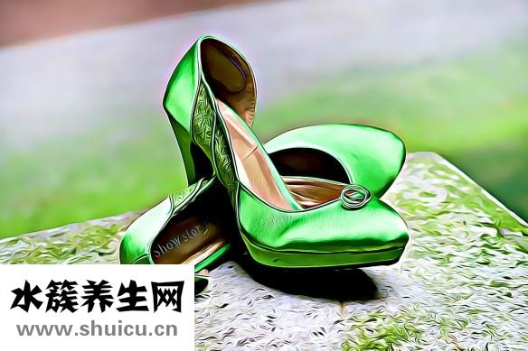 腳趾甲增厚怎么辦