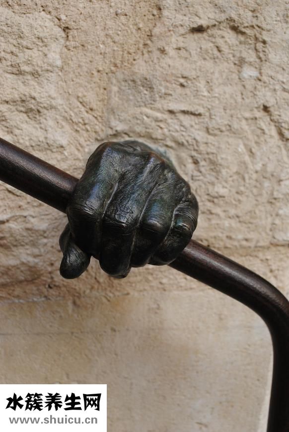 手桿痛是怎么回事