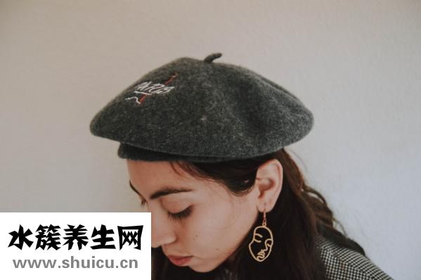 戴帽子頭癢怎么辦