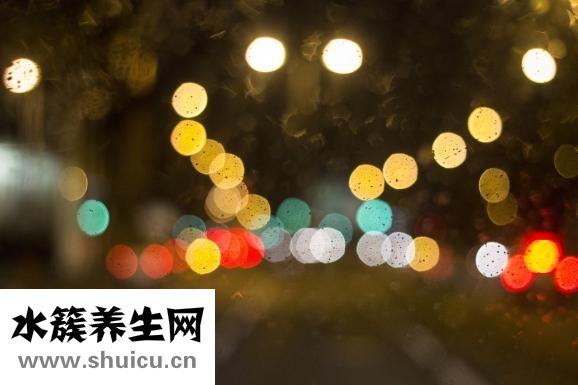 女性小便出血怎么辦