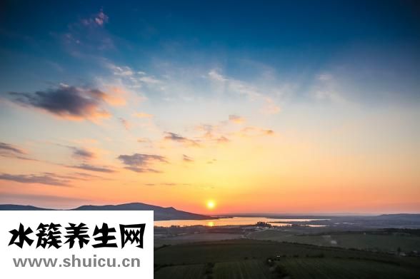 總喜歡扣疙瘩怎么辦