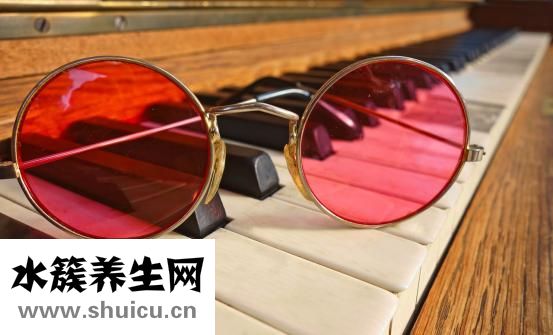 貓的眼睛腫了怎么辦