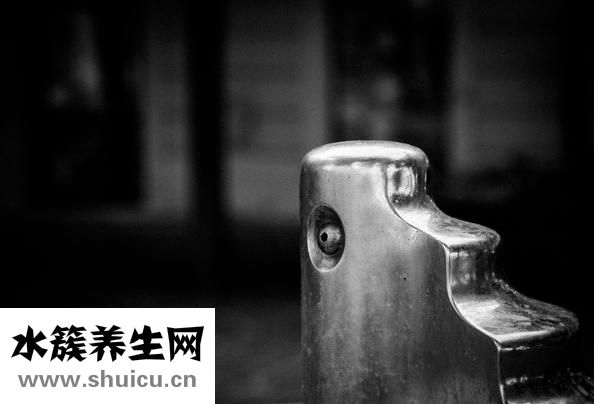 老年人嘴干怎么治療