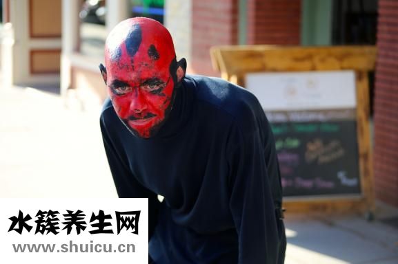 怎么可以搶回男友