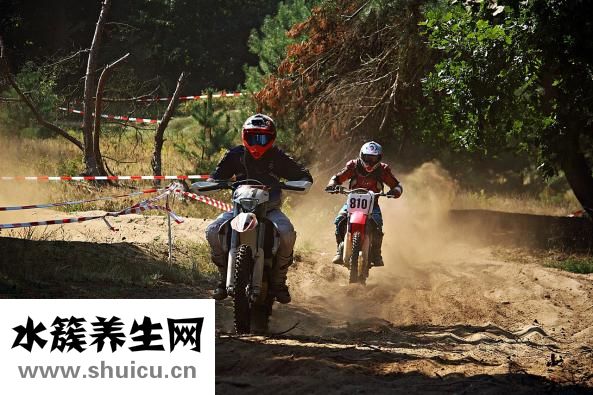 手臂酸痛再怎么辦