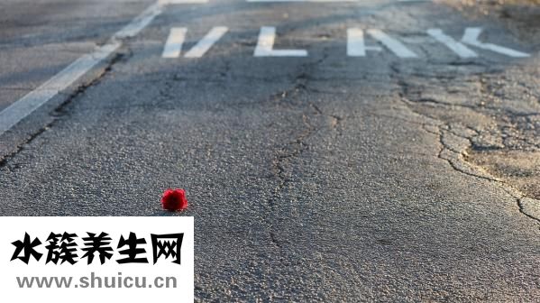 孩子咳嗽黃梨怎么做