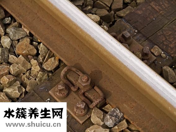 水銀撒在地上怎么辦