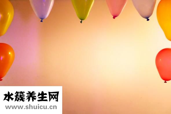 氣球怎么綁成一串