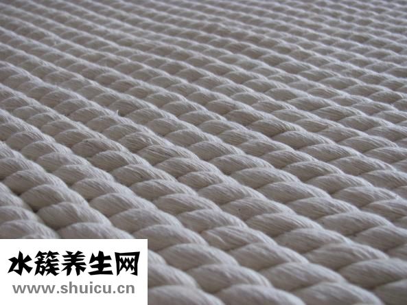 毛衣領子發黃怎么辦