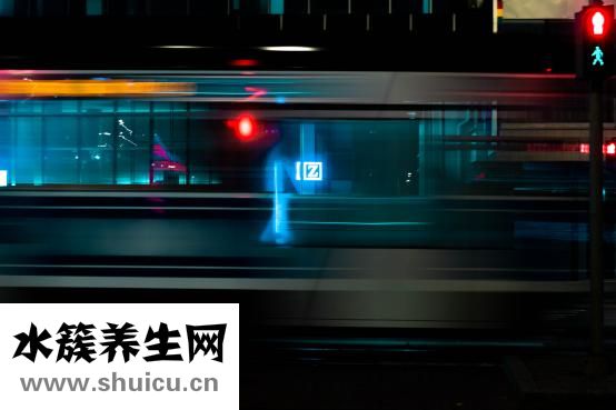 整體廚房灶臺怎么換