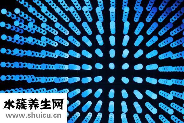 深亞麻色怎么染