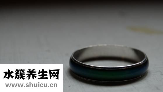 銀戒指變黃怎么清洗