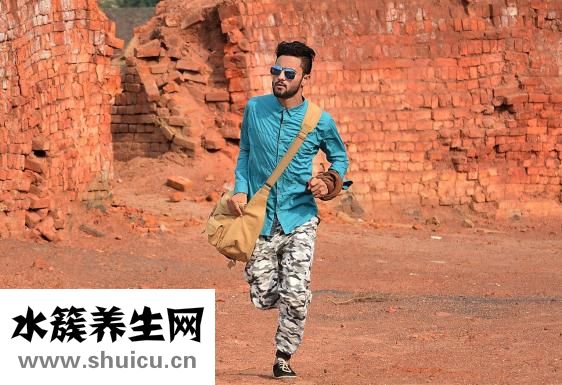 兩側胡子怎么刮