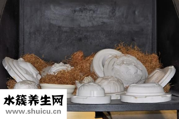 骨折石膏怎么拆