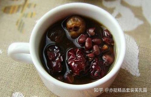 絕經吃什么補雌激素最快（吃什么補雌激素最快）