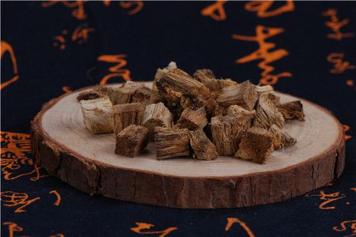 雞肉煲葛根有什么功效（葛根有什么功效）