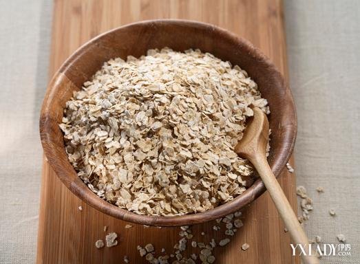燕麥片血糖高的人可以吃嗎(燕麥片的正確吃法)