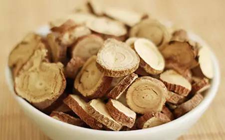 甘草片的作用與功能主治（甘草的藥性和功能主治）