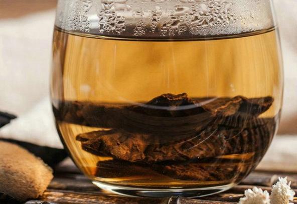 肉蓯蓉泡水喝的功效（肉蓯蓉泡水喝的功效與副作用）