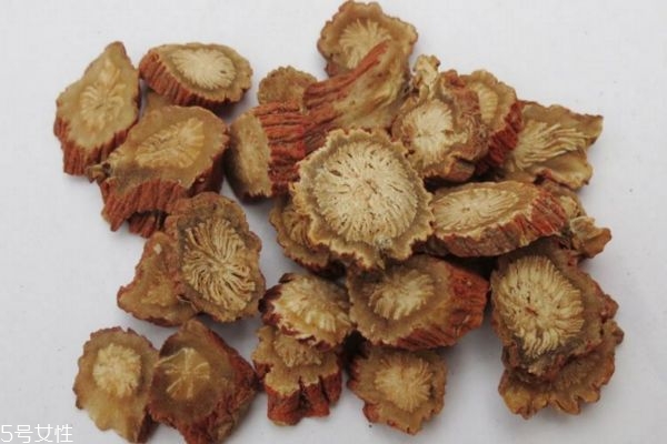 丹參的功效與副作用（丹參的功效與副作用三九藥品通）