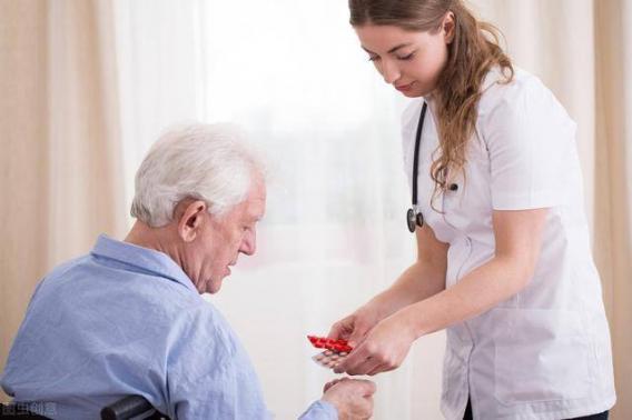 老人便秘吃什么藥排便（老人便秘吃什么藥物）