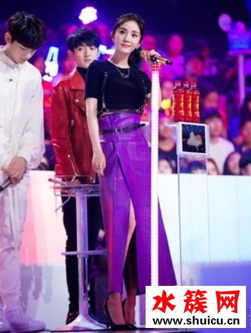 明日之子第9期楊冪穿的衣服是什么牌子