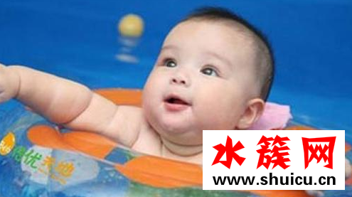 寶寶游泳耳朵進(jìn)水了怎么辦 如何預(yù)防寶寶游泳耳朵進(jìn)水 寶寶游泳耳朵進(jìn)水了怎么辦?