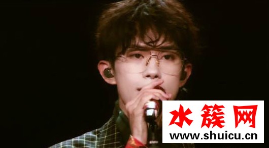 易烊千璽新發型