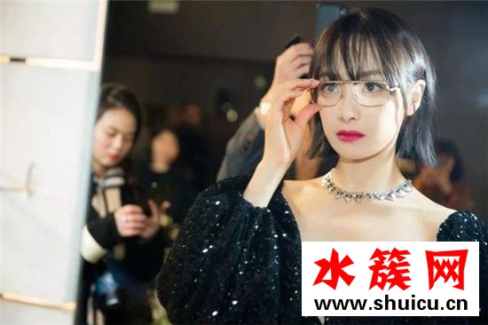 春夜女主是什么發(fā)型