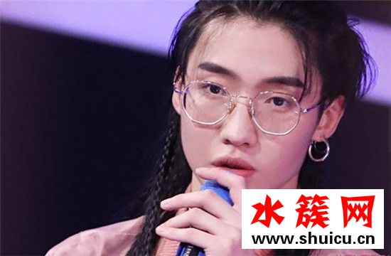 明日之子鄧典是富二代嗎 明日之子鄧典家庭背景介紹 明日之子鄧典是富二代嗎