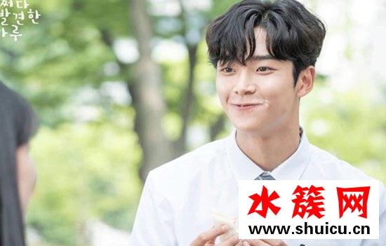 偶然發(fā)現(xiàn)的一天是網(wǎng)劇嗎 偶然發(fā)現(xiàn)的一天是翻拍哪部漫畫韓劇 偶然發(fā)現(xiàn)的一天是網(wǎng)劇嗎