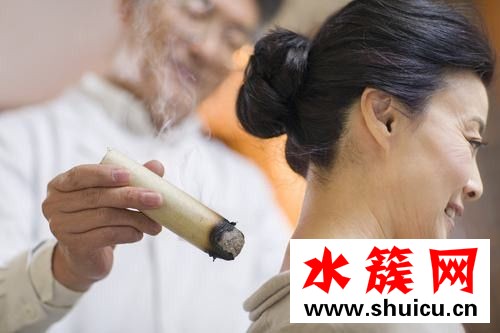 三伏天可以天天艾灸嗎 三伏天艾灸的頻率 三伏天可以天天艾灸嗎