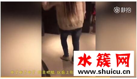 我穿阿迪的是什么梗