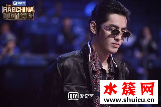 吳亦凡造型像光頭強