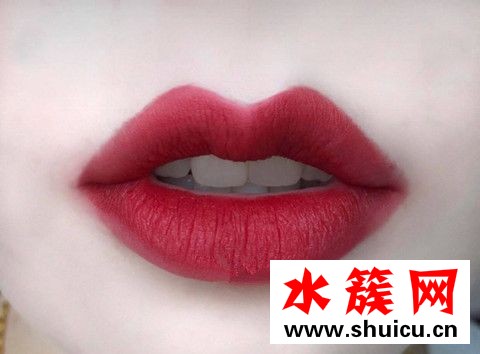 這幾支開架唇彩擦上去立馬成為冰山Girl