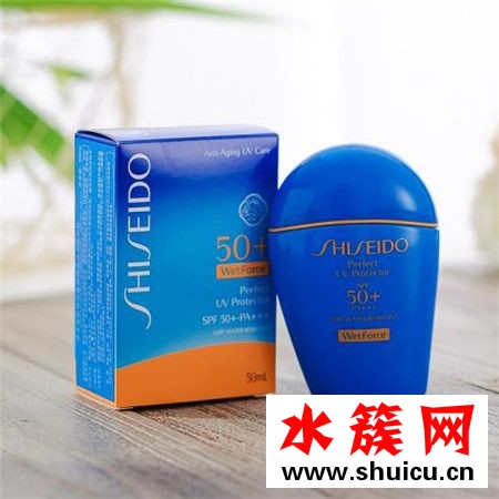 資生堂藍胖子和安耐曬哪個好用