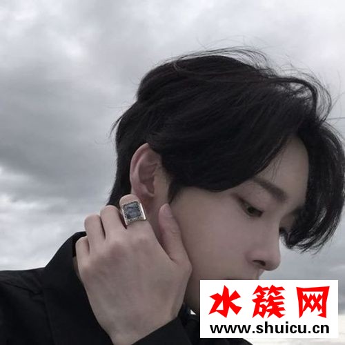 2019男生流行什么顏色頭發