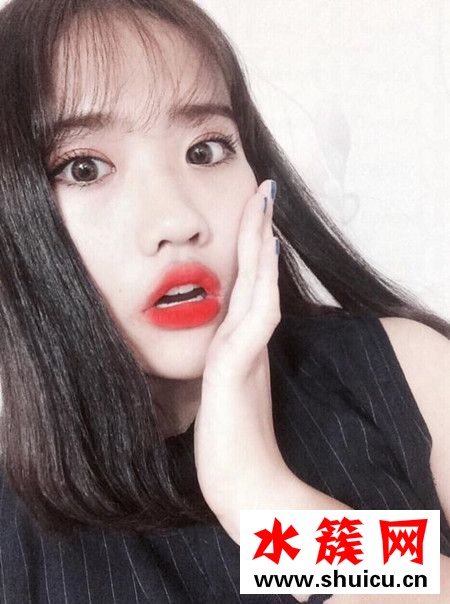 比肥肚腩更雷人的是雙下巴！簡單小臉運動消滅雙下巴