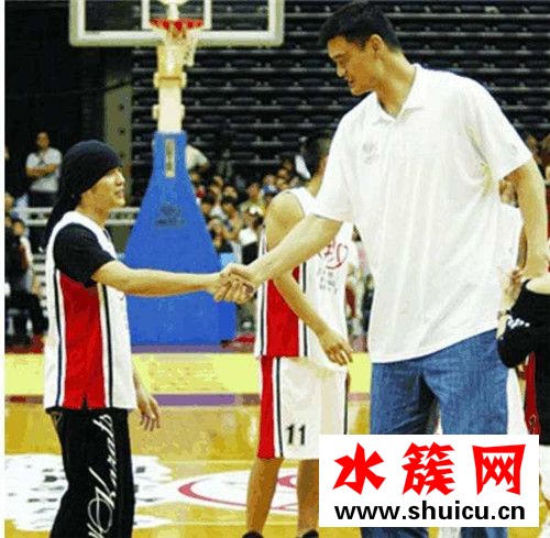 周杰倫姚明聚餐怎么回事 周杰倫姚明怎么認(rèn)識(shí)的 周杰倫姚明聚餐