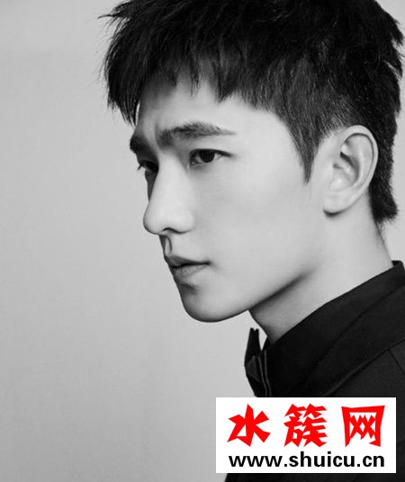 2019楊洋寸頭照片 男生什么臉型適合寸頭 2019楊洋寸頭照片