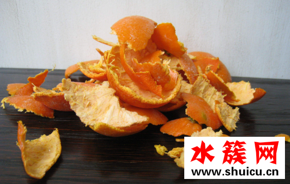 橘子皮屬于干垃圾還是濕垃圾 橘子皮泡水喝有什么好處 橘子皮屬于干垃圾還是濕垃圾