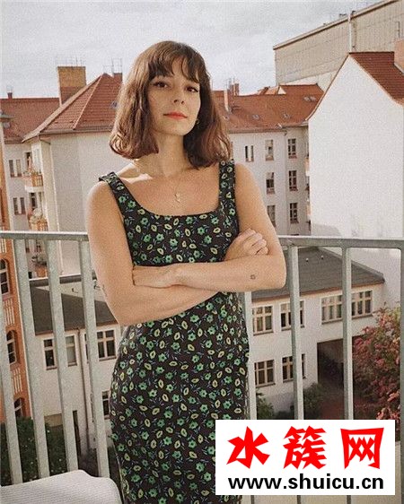 2019ins流行發型有什么 ins發型女學生 2019ins流行發型