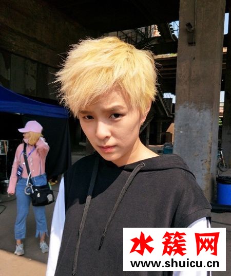 創造101Sunnee楊蕓晴長發什么樣