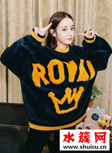 迪麗熱巴手臂粗是什么回事